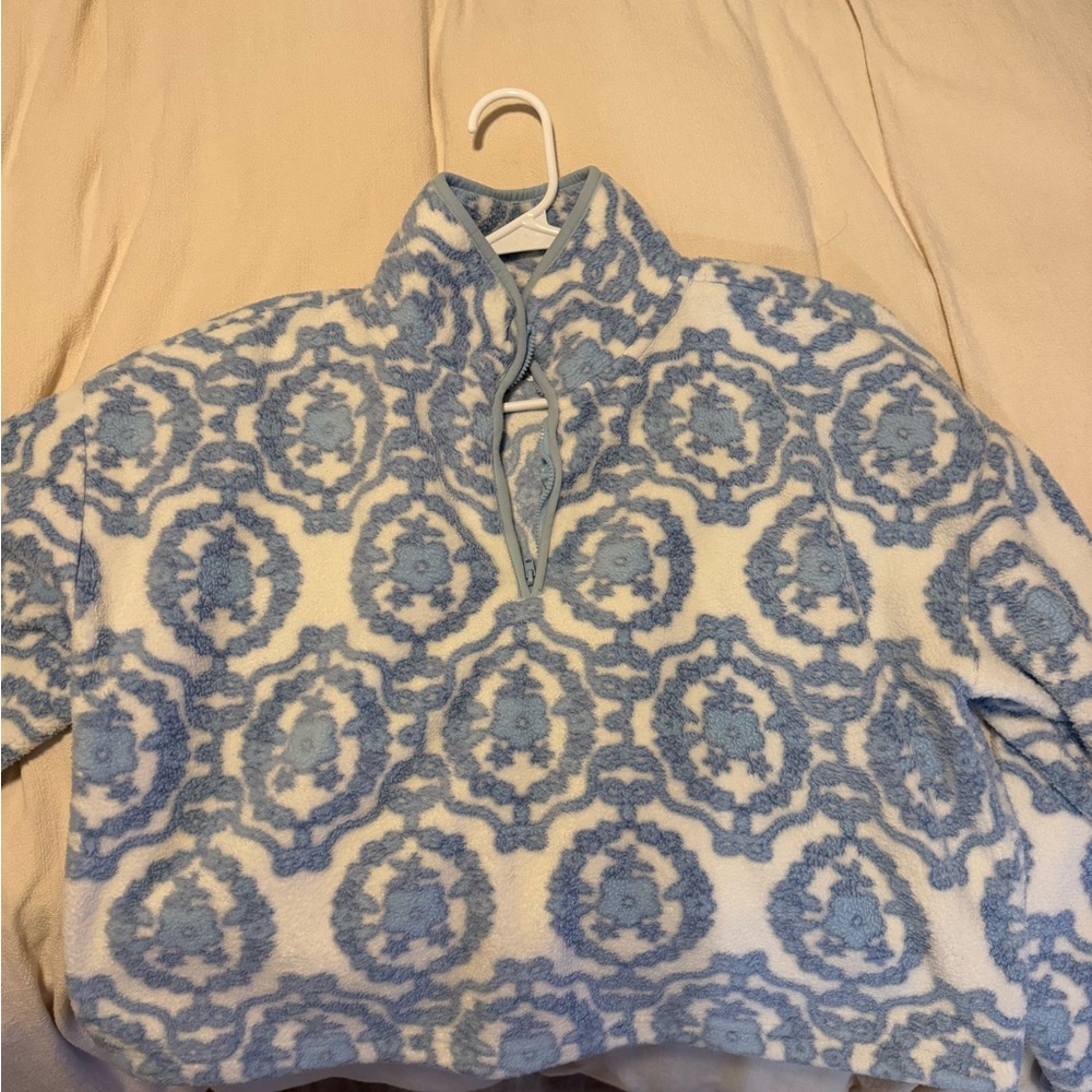 Altar'd State Light Blue and White Fleece Quarter-Zip Pullover